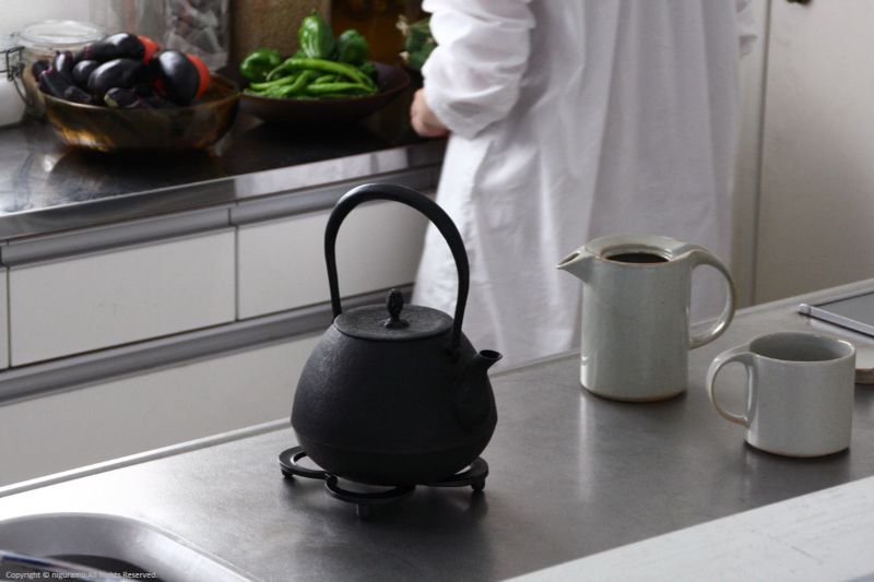 楽天市場】鉄瓶・秋の実/肌【釜定】 : niguramu