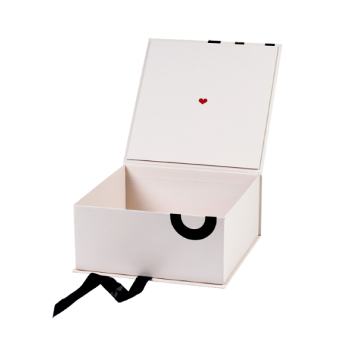 クイーンオブハート/ギフトボックス L | Laline（ラリン）オンライン