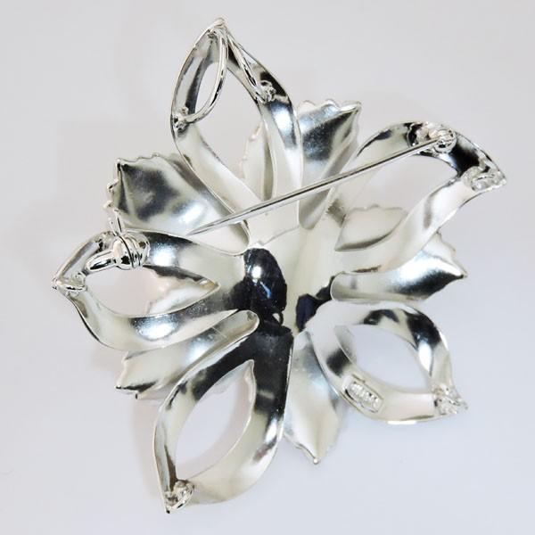 パール ブローチ パールブローチ フォーマル 花 モチーフ あこや本真珠