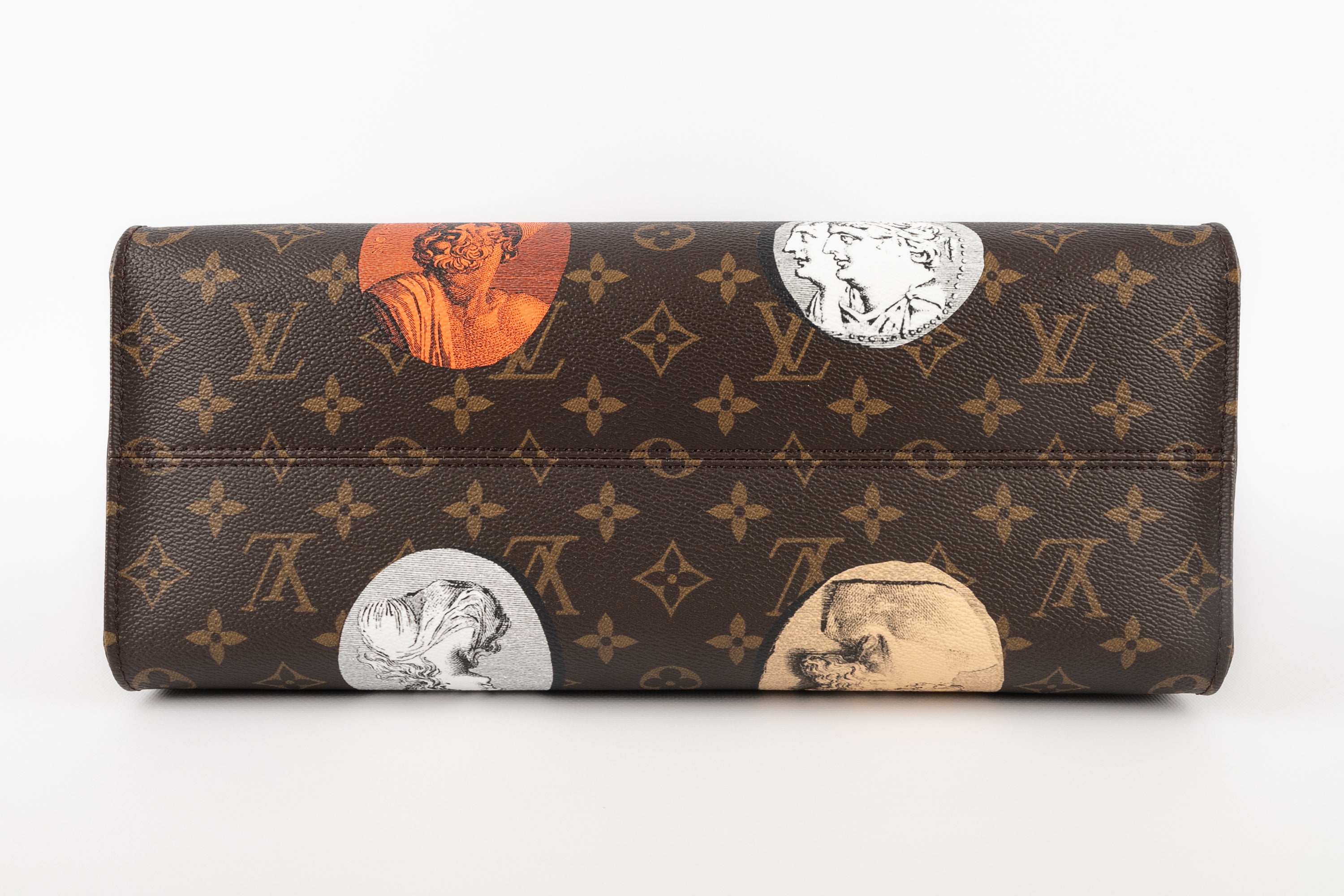 Louis Vuitton x Fornasetti bag On The Go 2022 – Les Merveilles De