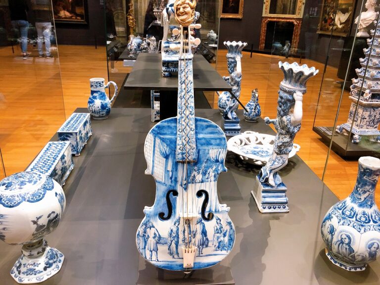 オランダのデルフト焼き】お土産にもおすすめ！│オランダjp