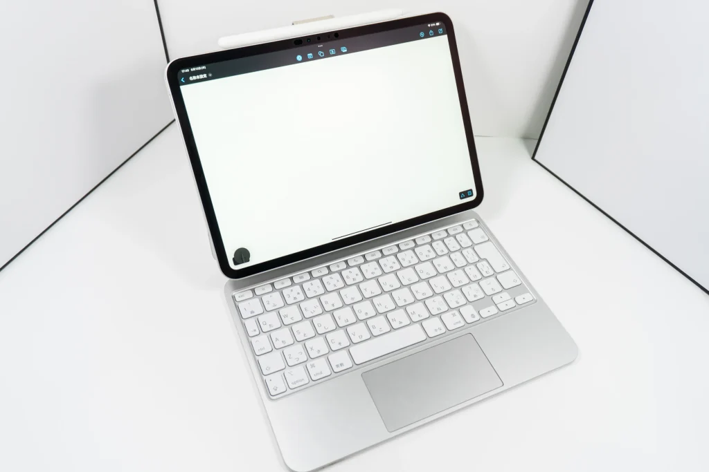 iPad Pro（M4）用Magic Keyboardレビュー｜価格は高い。でも満足度も