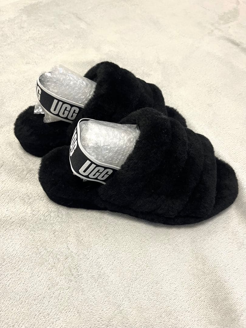 美品 UGG 23cm フラッフ イヤー スライド UGG（アグ） 【並行輸入】アグ ウィメンズ フラッフ イヤー スライド