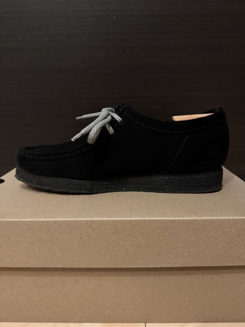 クラークス ワラビー ブラックスエード UK6.5(25.0cm)