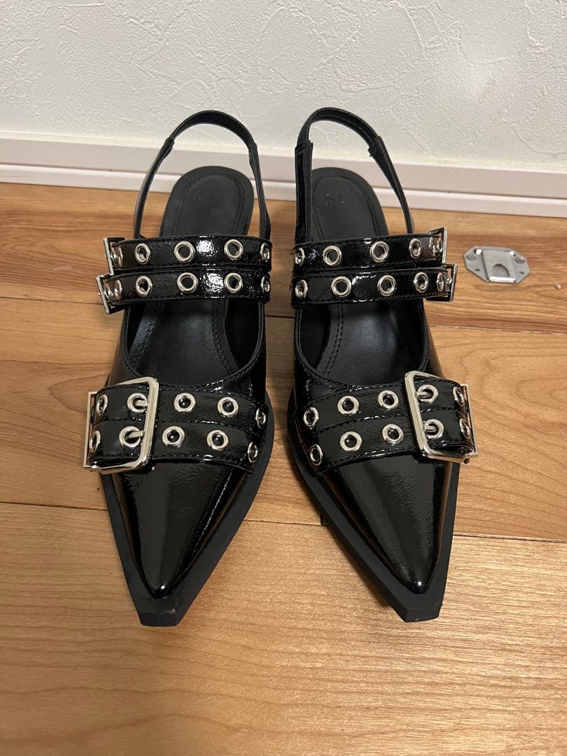 SLY ポインテッド ベルテッド サンダル SLY（スライ） サンダル 「再入荷」POINTED TOE BELTED SANDAL ポイン