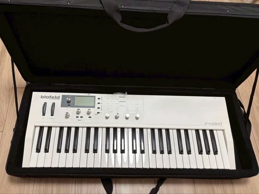 【大幅値下げ！】WALDORF Blofeld 49鍵シンセサイザー ケース付 Waldorf Blofeld Keyboard White シンセサイザー キーボード 49鍵