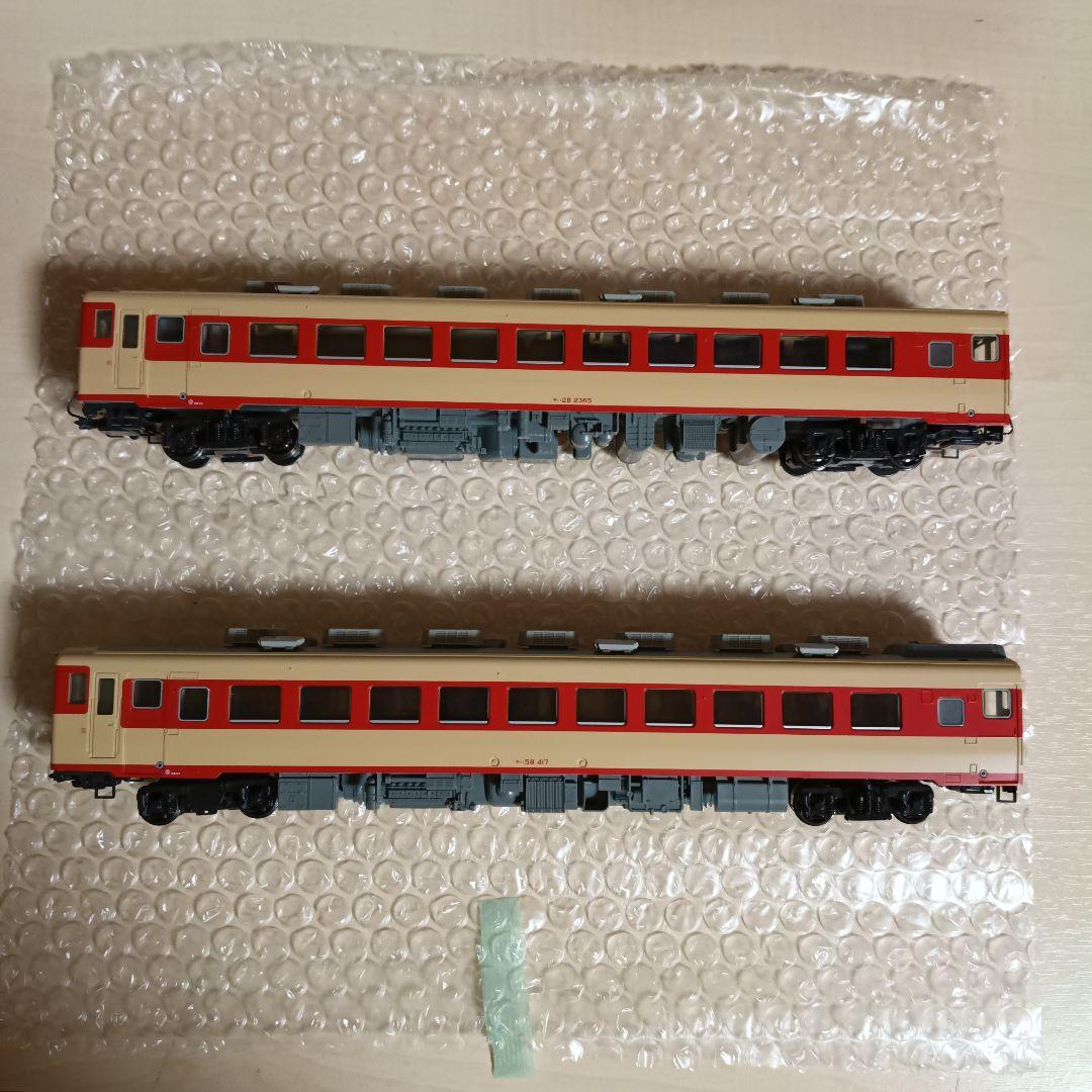 1130 キハ28+キハ58 KATO HO mqdefault.jpg