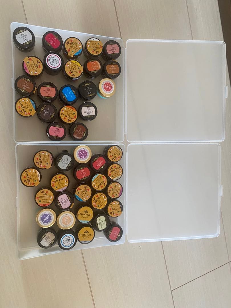 SHINYGEL ジェルネイルセット 多色 ≪18W≫【ボトルタイプ】オフが簡単・傷まない SHINYGEL 爪がうるおう