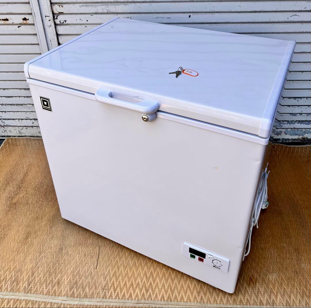 ②【送料無料】REMACOM 冷凍ストッカー 206L RCY-206 冷凍庫 楽天市場】冷凍ストッカー レマコム 三温度帯 フリーズブル 206L RCY