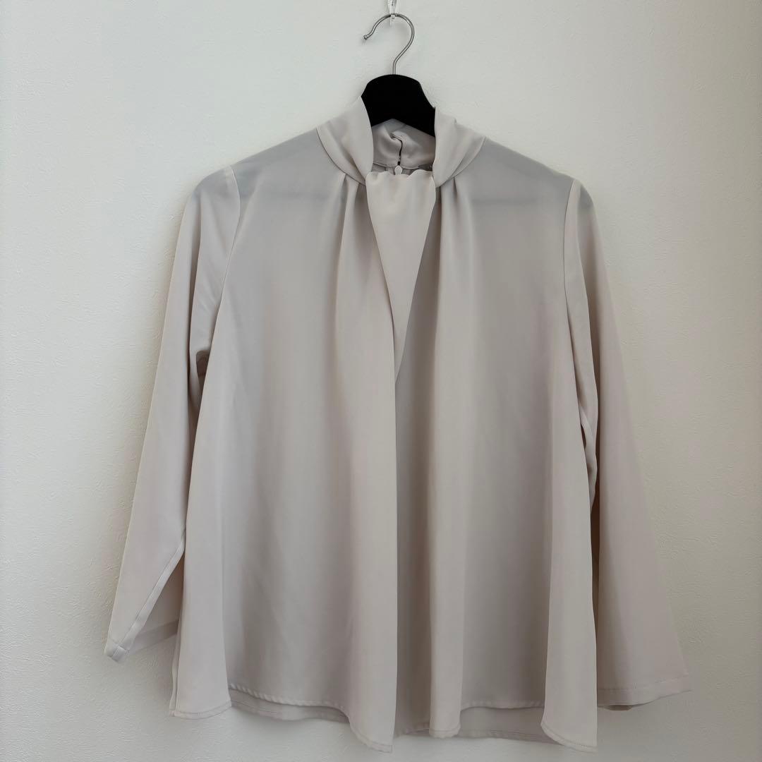 【美品】セオリーリュクス ボウタイ風ブラウス　３８サイズ 中古・古着通販】theory luxe (セオリーリュクス) ボウタイブラウス