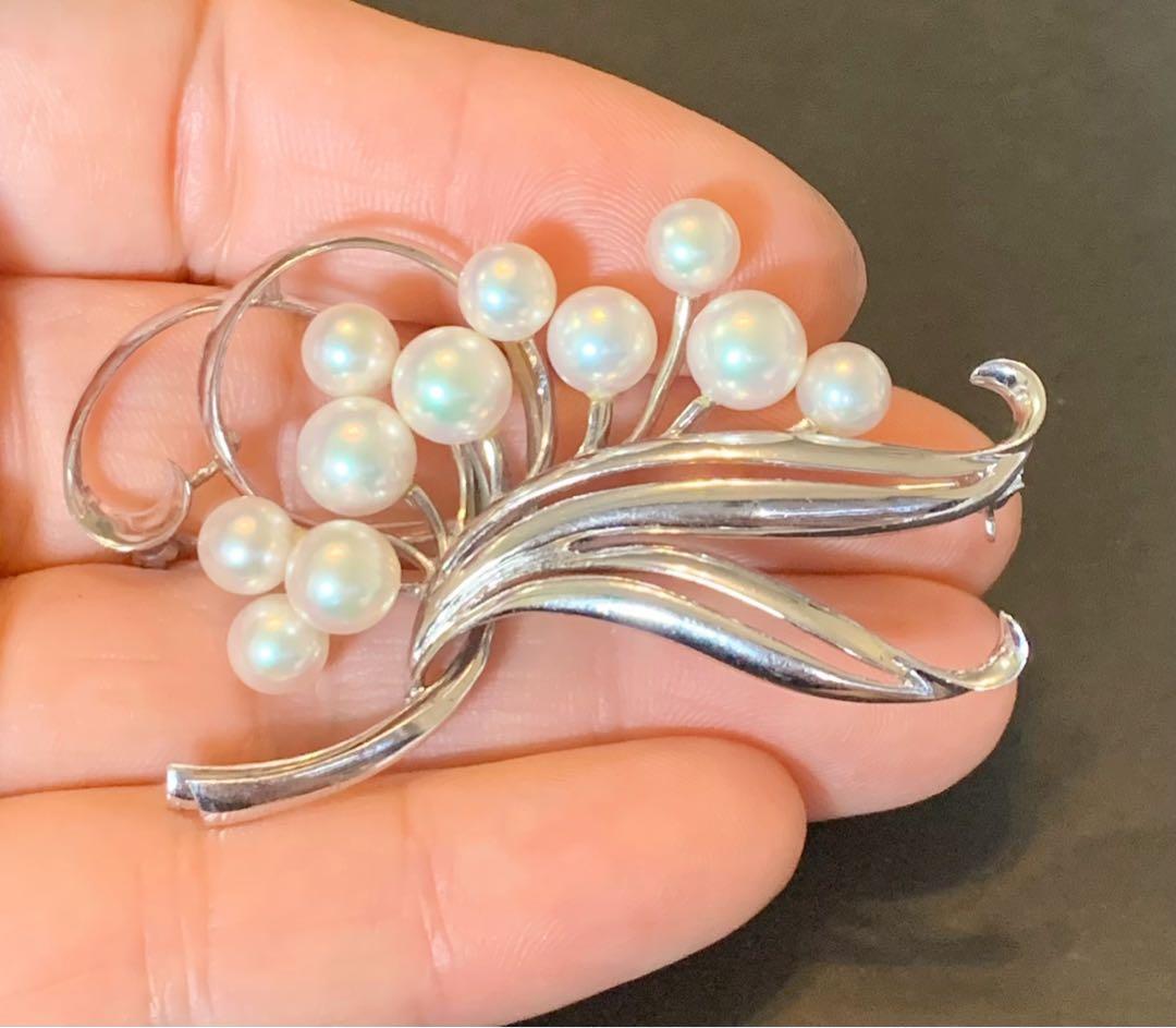 MIKIMOTOミキモトブローチアコヤ真珠本パール 11珠 シルバー皇室御用達