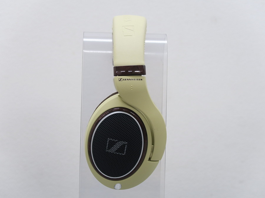 ゼンハイザー SENNHEISER HD598 ヘッドフォン 元箱付 @45049 / 中古